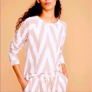 Lou & Grey chevron short set